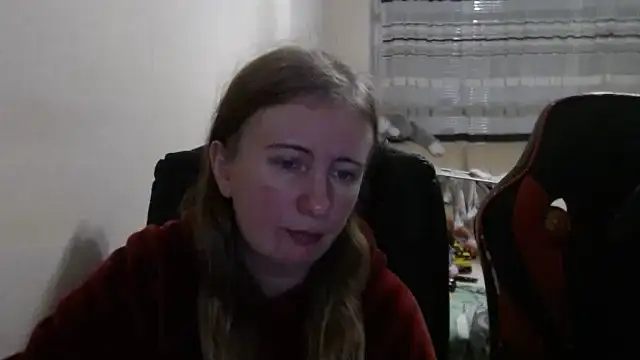 Snapshot of PeterAndJen chatting on 11/13/25, 08:41 PeterAndJen online show from 11/13/25, 08:41