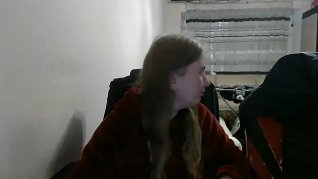 PeterAndJen online show from 02/23/26, 07:33