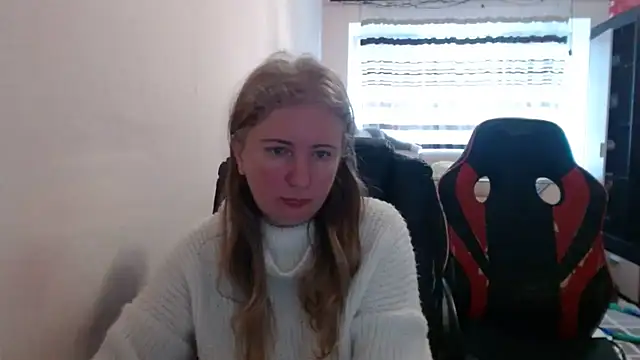 PeterAndJen online show from 03/04/26, 07:36