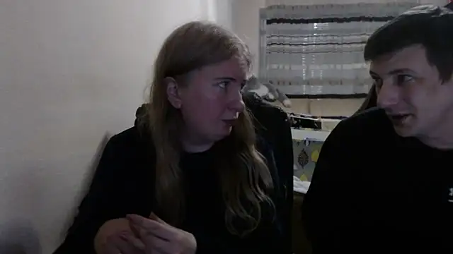 PeterAndJen online show from 03/28/26, 08:41