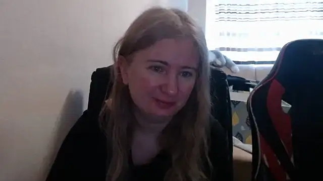 PeterAndJen online show from 04/06/26, 05:41