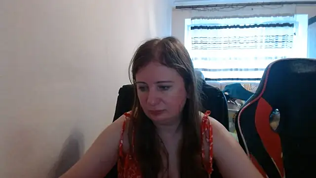 PeterAndJen online show from 07/12/26, 05:20