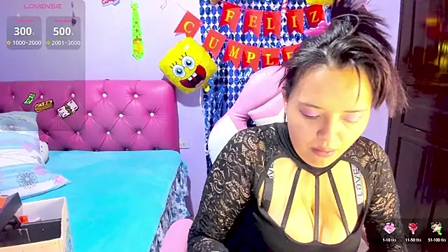 Snapshot of crissn0707 chatting on 03/15/25, 10:35 crissn0707 online show from 03/15/25, 10:35