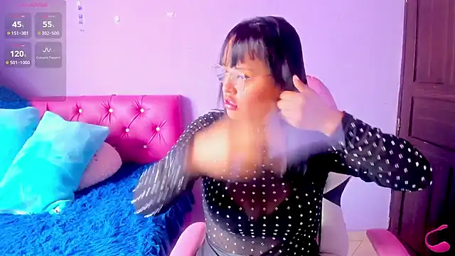 Snapshot of crissn0707 chatting on 09/29/25, 12:54 crissn0707 online show from 09/29/25, 12:54