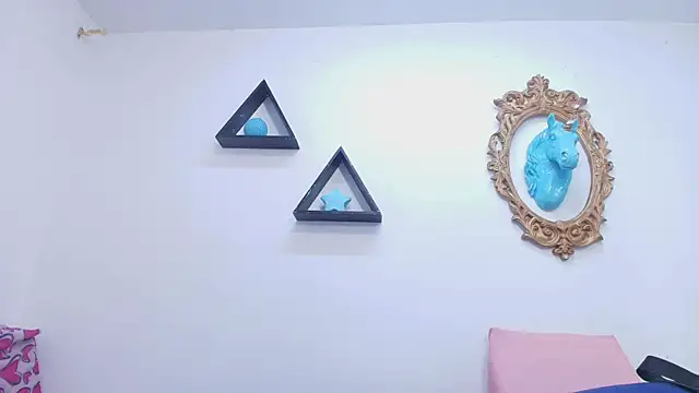 Snapshot of timkerbell_ chatting on 09/12/25, 07:14 timkerbell online show from 09/12/25, 07:14