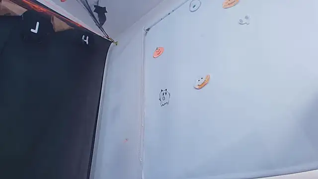 Snapshot of timkerbell_ chatting on 11/04/25, 07:13 timkerbell online show from 11/04/25, 07:13