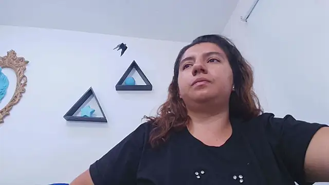 Snapshot of timkerbell_ chatting on 11/10/25, 07:13 timkerbell online show from 11/10/25, 07:13