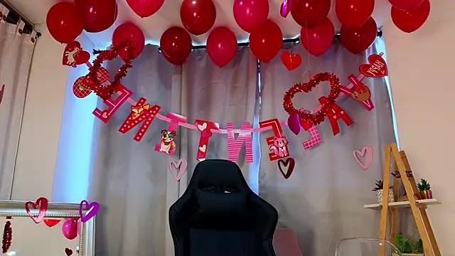 bella  adams online show from 02/14/25, 10:14