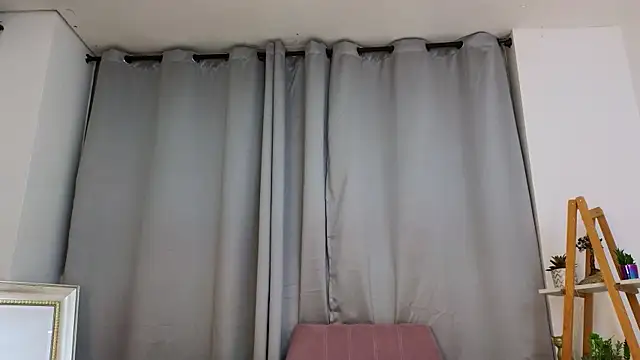 bella  adams online show from 03/12/25, 11:44