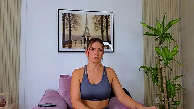 bella  adams online show from 07/22/26, 09:17