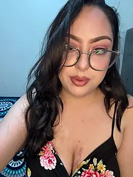 MileyGia online show from 02/13/26, 12:17