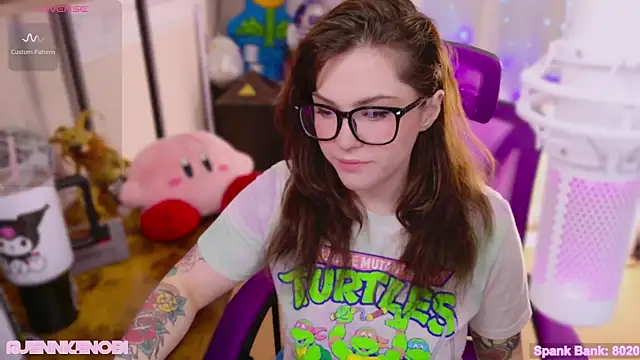 JennKenobi online show from 03/05/25, 04:13