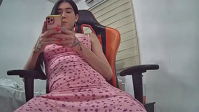 EvaTiffany online show from 01/09/26, 12:46