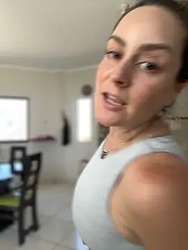 Snapshot of misslulipop chatting on 10/31/25, 06:09 misslulipop online show from 10/31/25, 06:09