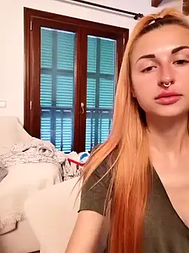 Snapshot of kylie_blck chatting on 03/05/25, 03:29 kylie blck online show from 03/05/25, 03:29