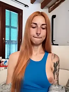 Snapshot of kylie_blck chatting on 03/12/25, 11:42 kylie blck online show from 03/12/25, 11:42