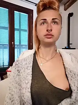 Snapshot of kylie_blck chatting on 03/22/25, 06:36 kylie blck online show from 03/22/25, 06:36