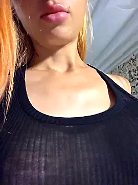 Snapshot of kylie_blck chatting on 10/07/25, 06:21 kylie blck online show from 10/07/25, 06:21