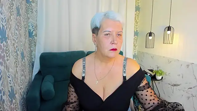 Snapshot of KathySunn chatting on 04/26/26, 01:20 KathySunn online show from 04/26/26, 01:20