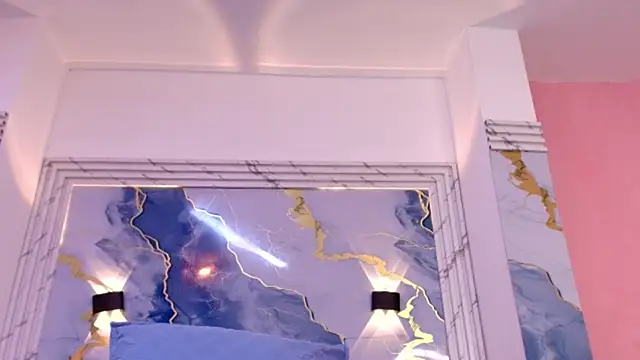 lorrayne  online show from 10/07/25, 12:13