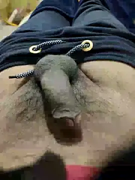 Snapshot of motalund802 chatting on 03/07/25, 01:31 motalund802 online show from 03/07/25, 01:31