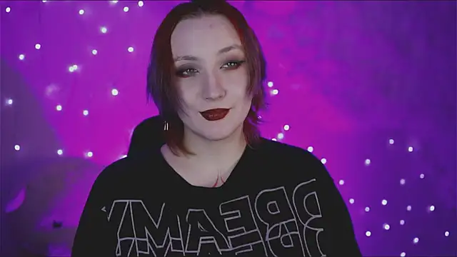 AsheLucker online show from 12/21/24, 08:32