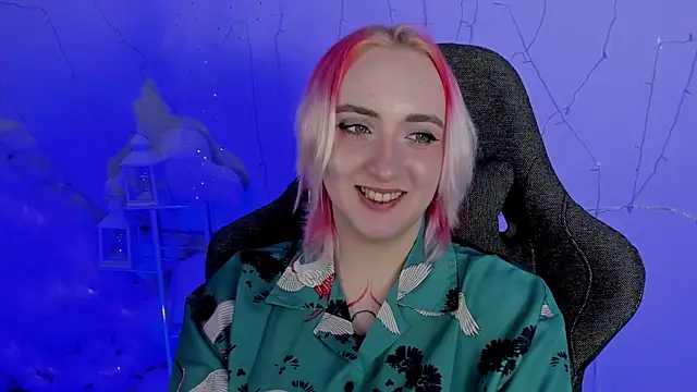 AsheLucker online show from 01/24/25, 02:39