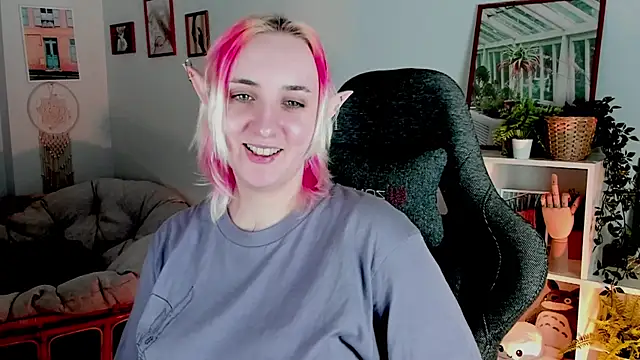 AsheLucker online show from 03/06/25, 08:52