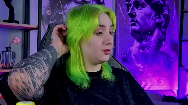 AsheLucker online show from 09/26/25, 02:26