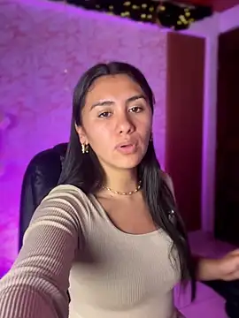 Ambar pe  online show from 04/11/26, 01:21