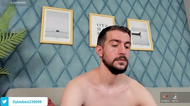 Snapshot of Dylan_Best chatting on 06/18/26, 12:44 Dylan Best online show from 06/18/26, 12:44