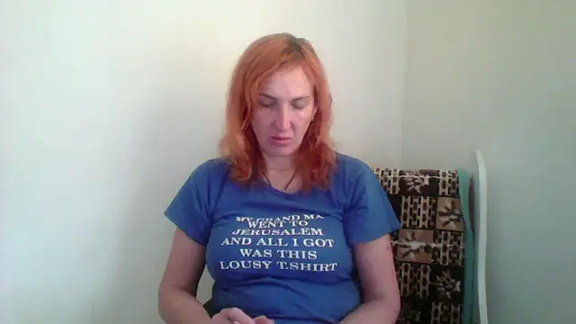 Snapshot of MssAngela chatting on 10/12/25, 06:12 MssAngela online show from 10/12/25, 06:12