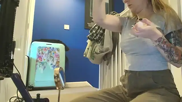 short sweetpea online show from 10/23/25, 11:42