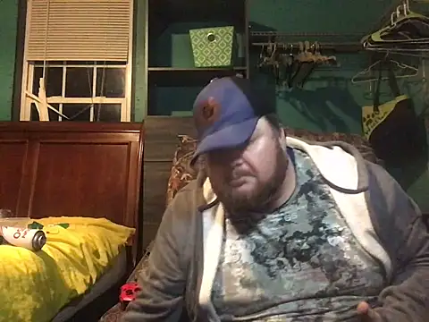 Snapshot of fatdickdaddy448 chatting on 12/06/24, 08:48 fatdickdaddy448 online show from 12/06/24, 08:48