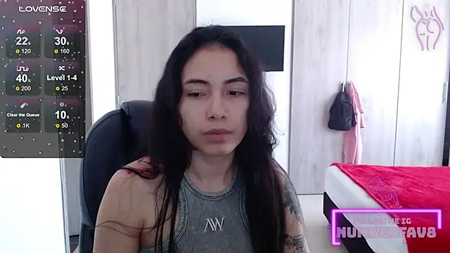 numberfav8 online show from 01/14/25, 04:40