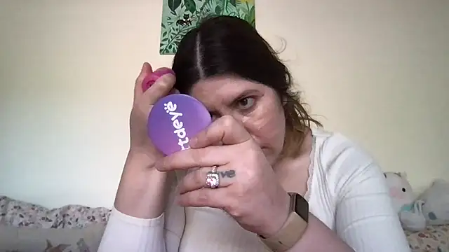 HYPHYtype online show from 11/01/25, 08:22