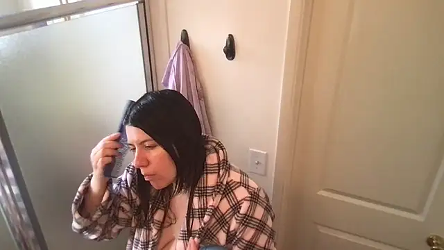 HYPHYtype online show from 11/04/25, 10:20