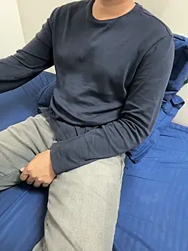 Arjun78877 online show from 12/18/25, 07:31