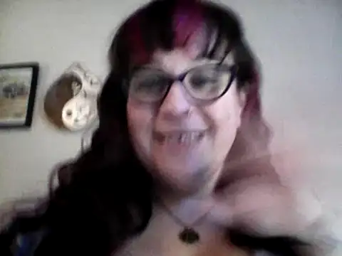 Snapshot of GothyBaby chatting on 01/05/25, 09:36 GothyBaby online show from 01/05/25, 09:36