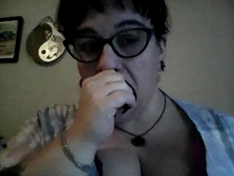 Snapshot of GothyBaby chatting on 01/06/25, 04:44 GothyBaby online show from 01/06/25, 04:44