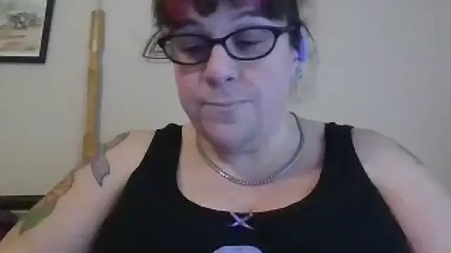 Snapshot of GothyBaby chatting on 02/18/25, 08:03 GothyBaby online show from 02/18/25, 08:03