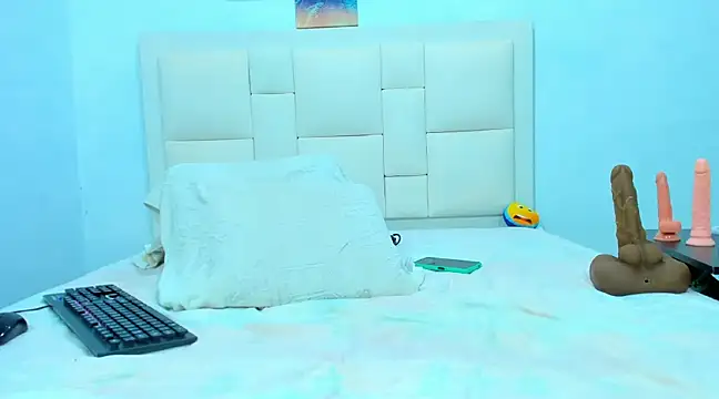 Snapshot of Marco_johnsonn chatting on 02/21/25, 11:32 Marco johnsonn online show from 02/21/25, 11:32