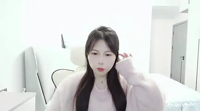 Snapshot of Sunset_glow chatting on 12/28/24, 03:26 Sunset glow online show from 12/28/24, 03:26