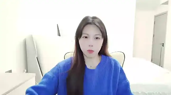 Snapshot of Sunset_glow chatting on 01/05/25, 02:52 Sunset glow online show from 01/05/25, 02:52