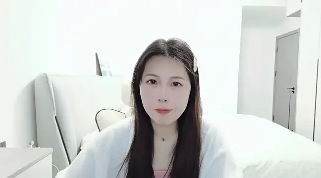 Snapshot of Sunset_glow chatting on 01/06/25, 03:08 Sunset glow online show from 01/06/25, 03:08