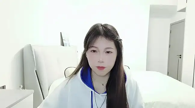 Snapshot of Sunset_glow chatting on 01/11/25, 03:42 Sunset glow online show from 01/11/25, 03:42