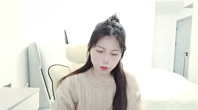 Snapshot of Sunset_glow chatting on 01/15/25, 07:05 Sunset glow online show from 01/15/25, 07:05