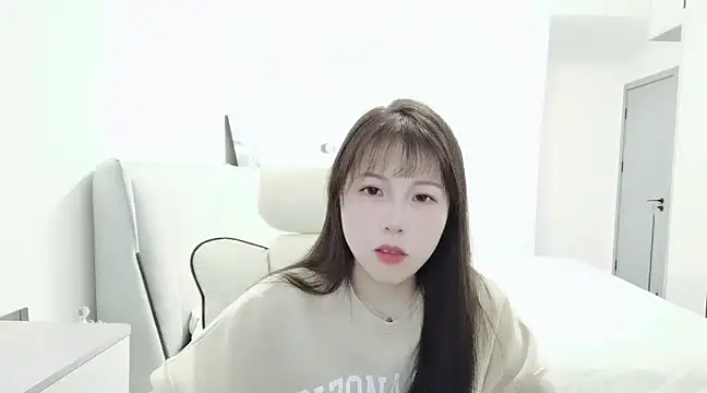 Snapshot of Sunset_glow chatting on 01/17/25, 07:30 Sunset glow online show from 01/17/25, 07:30