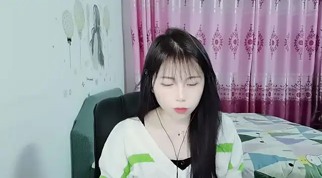 Snapshot of Sunset_glow chatting on 01/20/25, 02:14 Sunset glow online show from 01/20/25, 02:14