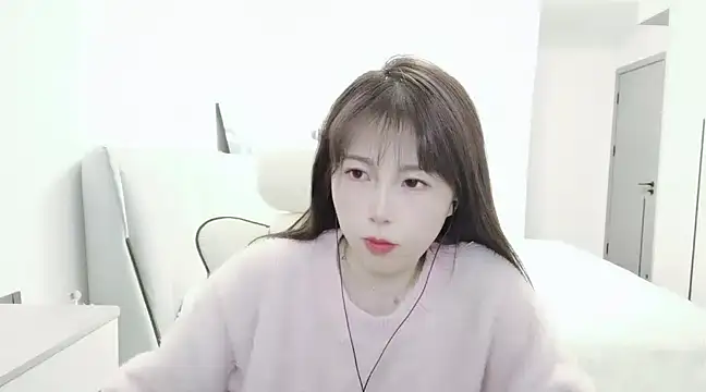 Snapshot of Sunset_glow chatting on 02/09/25, 02:40 Sunset glow online show from 02/09/25, 02:40